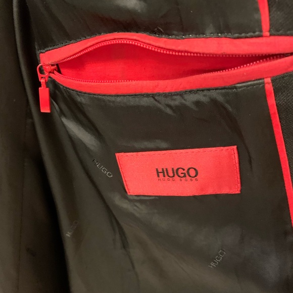 Men’s Boss black trench coat - Picture 3 of 7